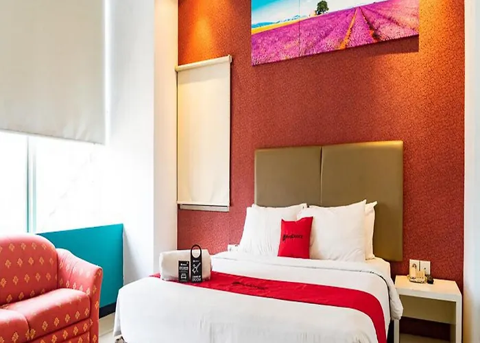 Reddoorz Plus At Blue Pacific Blok M Jakarta